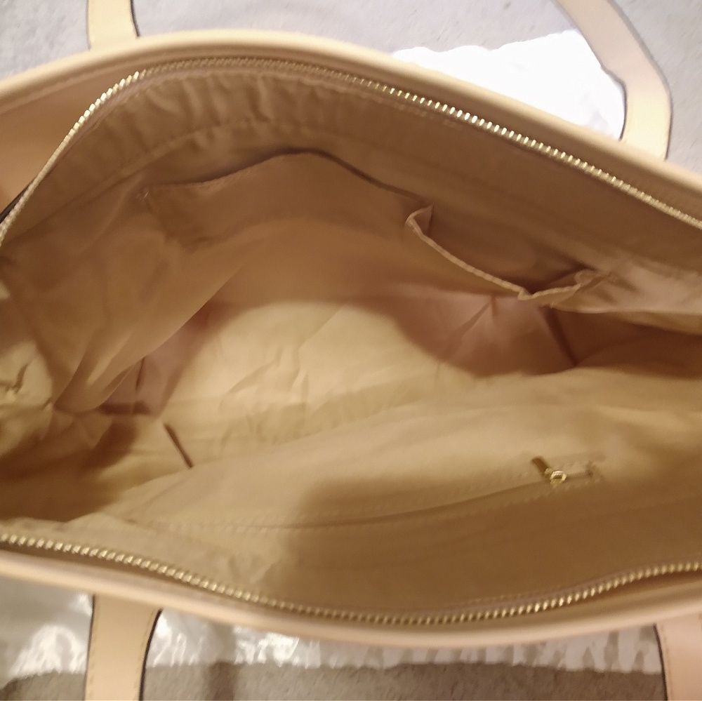 *SOLD* ๐ Rainbow purse/shoulder bag - Picture 2 of 3